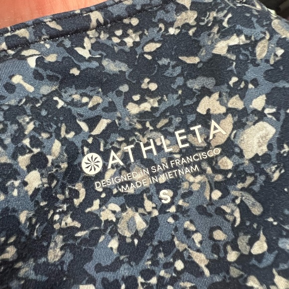 Athleta leggings - Picture 3 of 9